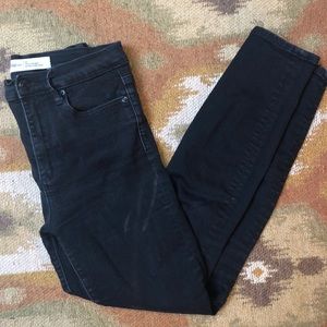 Gap True Skinny Super High Rise Black Jeans